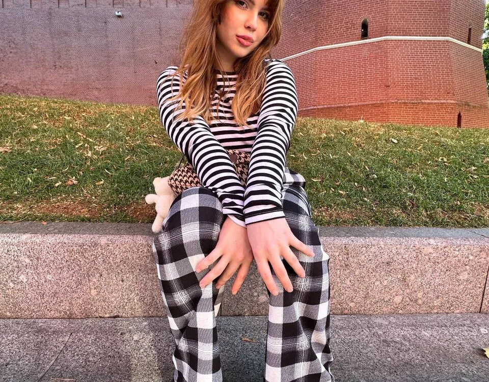 Offline chatovací místnost foxyy_roxyy