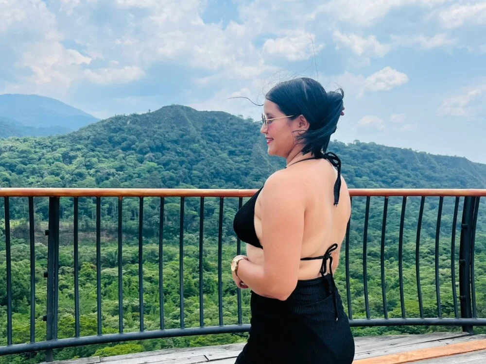 sashabigboobs69のオフラインXXXチャット