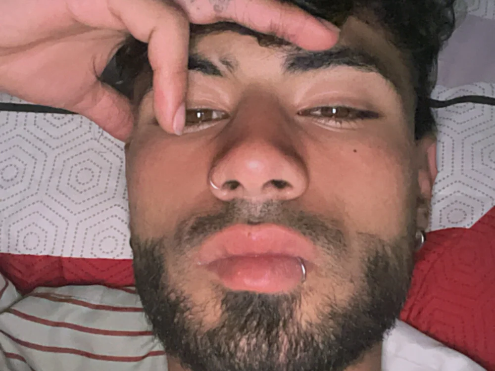 Toto23143's Offline XXX Chat