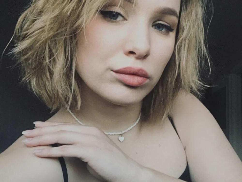 MilikaDiana's Offline XXX Chat