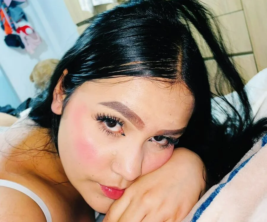 دردشة evely_girl19 الجنسية دون اتص ال