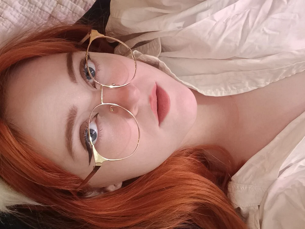 CockForFoxy's Offline Chat Room
