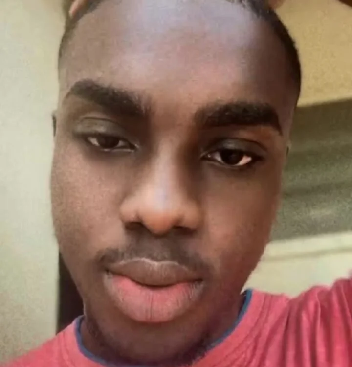 Kwasiabio's Offline Chat Room