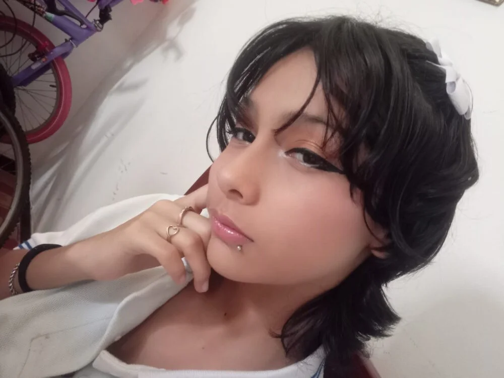 xoxo_milk Offline XXX Chat