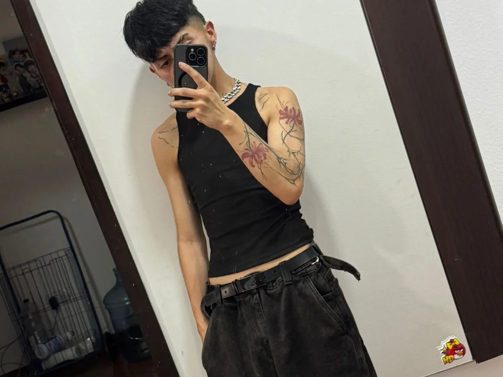 Chat XXX offline de Hades_18