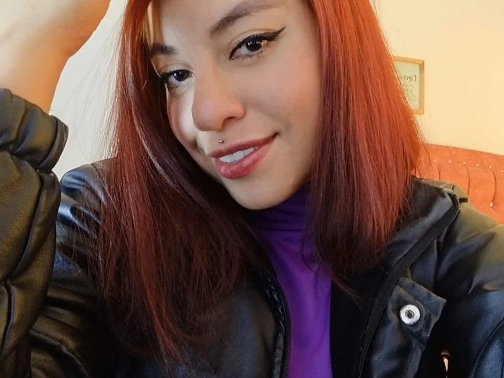 Aishaluna69's Offline XXX Chat