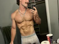 skrtlomainee webcam thumbnail