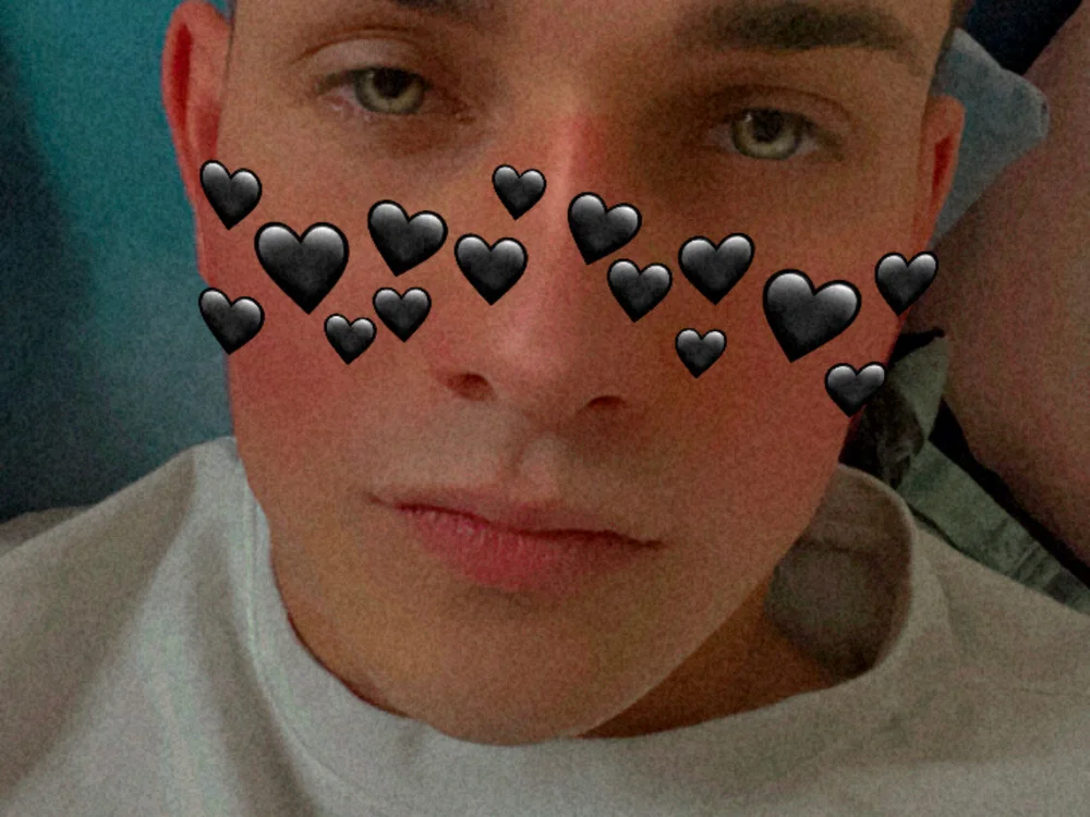 HornYBsX Chat XXX offline