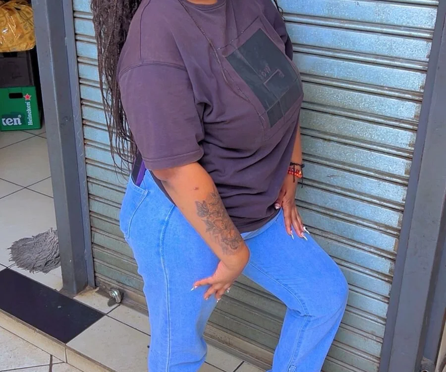 Sweetcandy31's most recent online preview