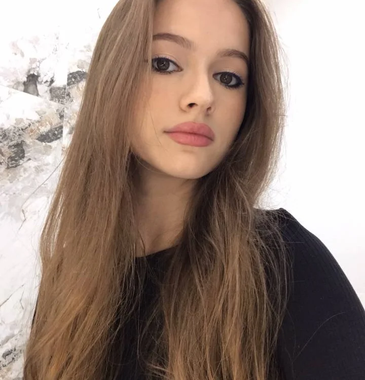 Chat +18 off-line de hecola