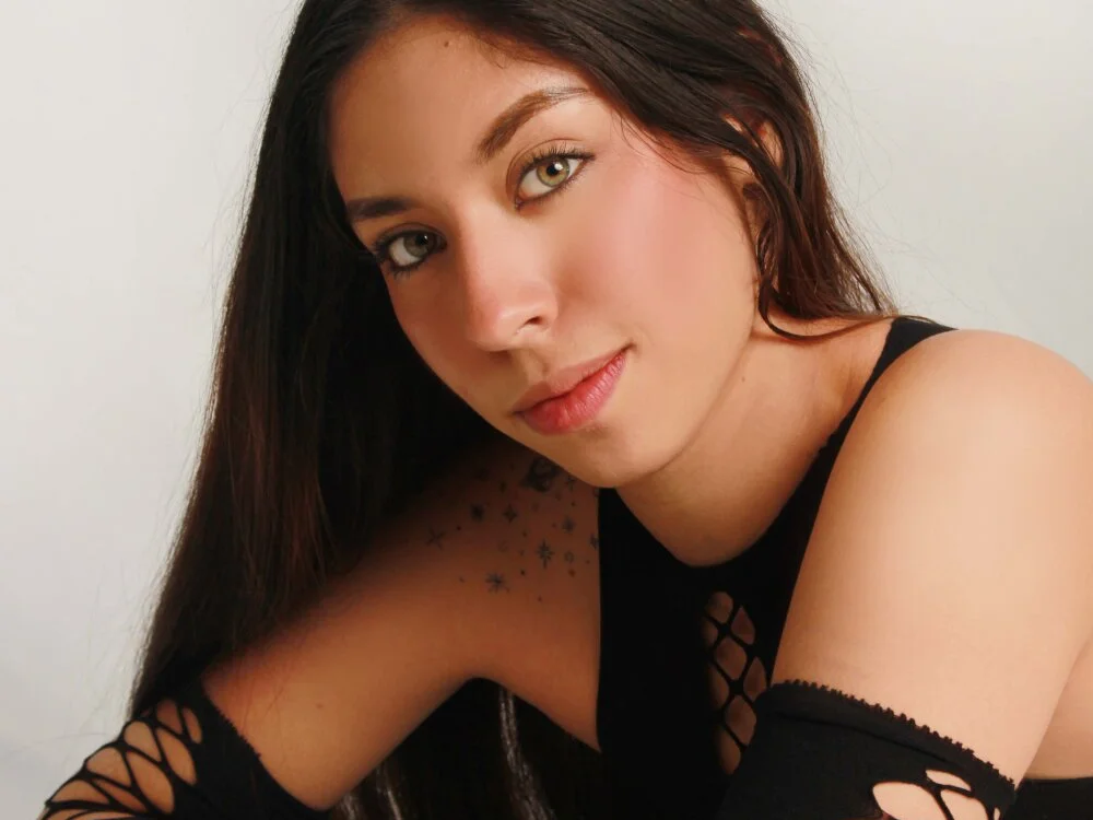 JULIETA_DOWSE Offline XXX-chat