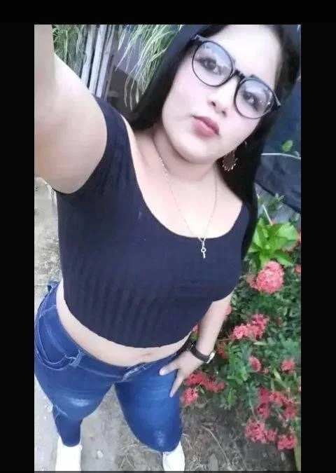 explosivecouple_sx's Offline XXX Chat