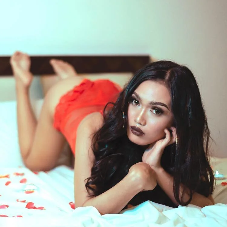 zaynacute999 離線 XXX 聊天