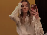 Chat +18 de FirstOfFallen ao vivo