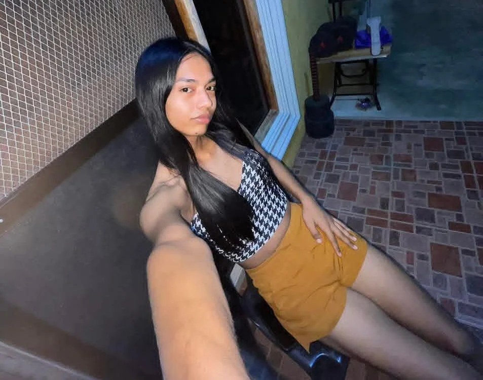 scarlette_angel 离线XXX聊天