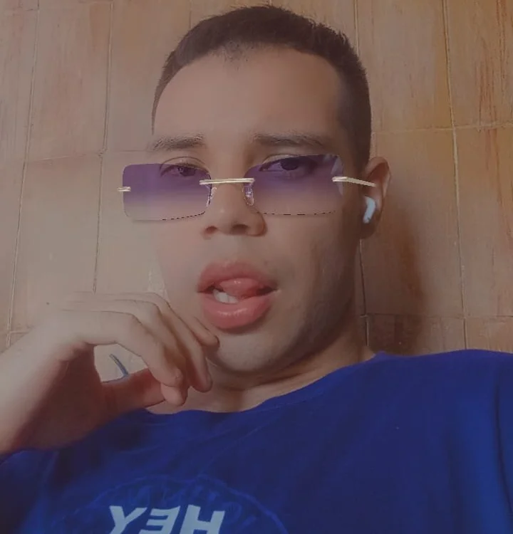 queen_night19's Offline XXX Chat