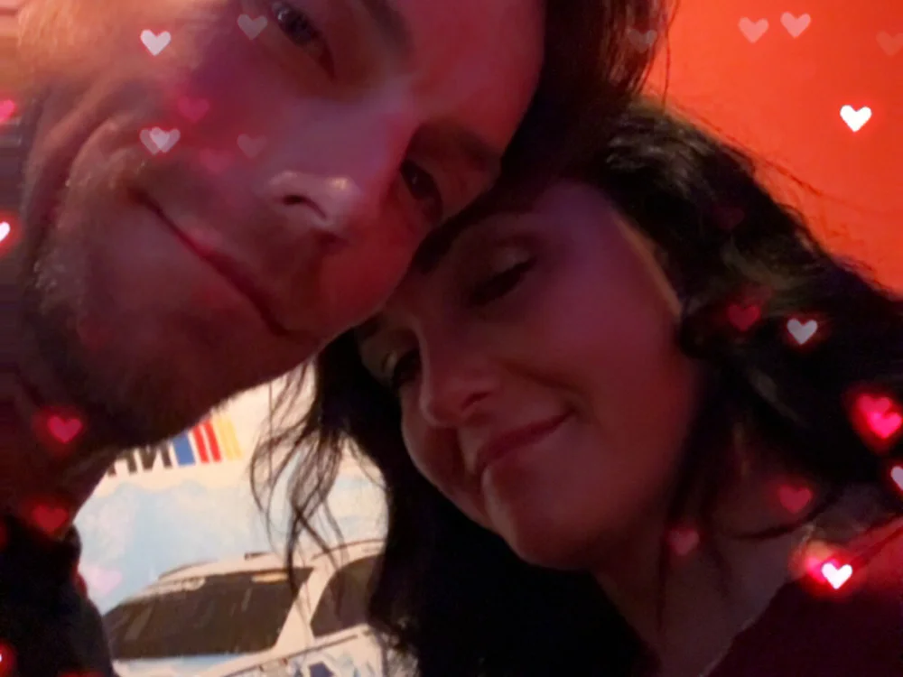 luv2cum2gether25 Chat XXX offline