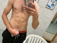 Georgeg2002's webcam live show