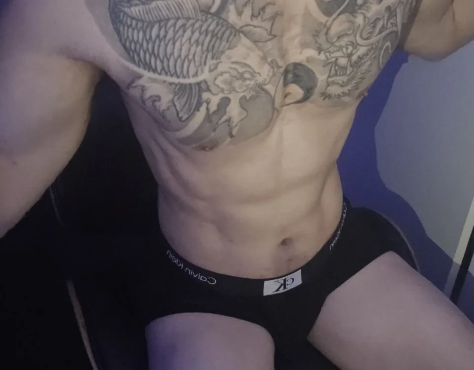 jaydenasiantattoo's Offline XXX Chat