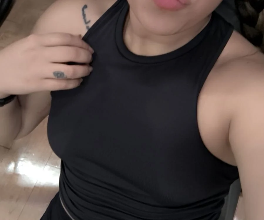 evarussel_'s Offline XXX Chat