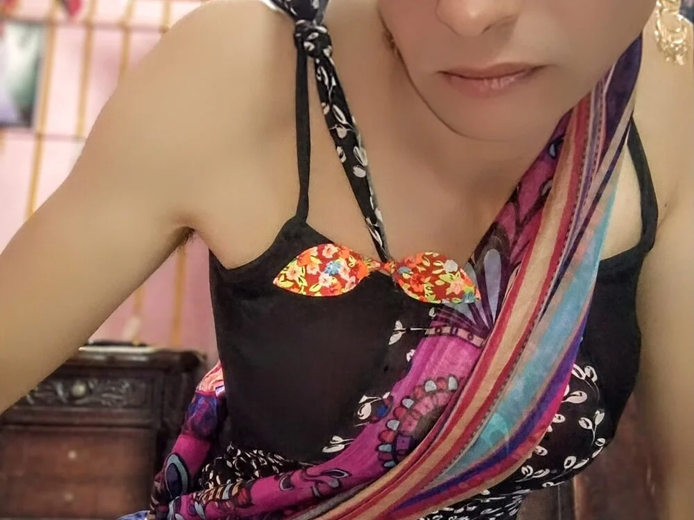 smsma2000 Offline XXX-chat