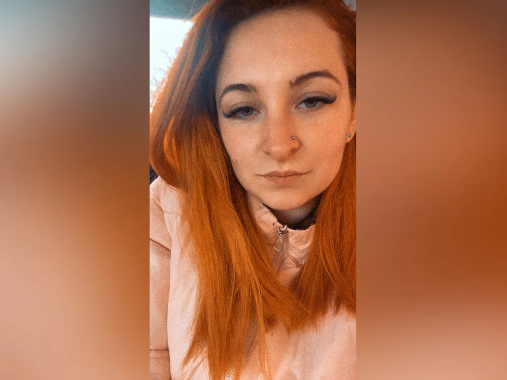 Claire_Sunny's Offline XXX Chat