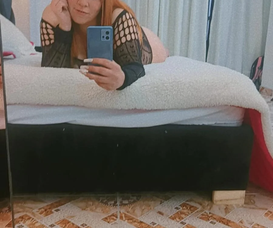 alexiaystive3: онлайн-секс-чат