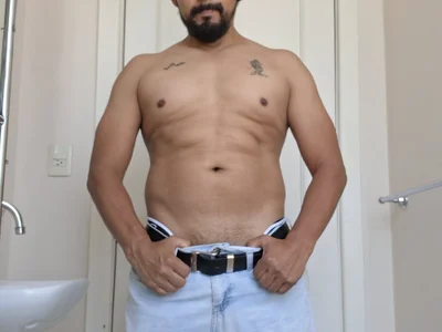 Gazu1402 Male Top Online Webcam Nude