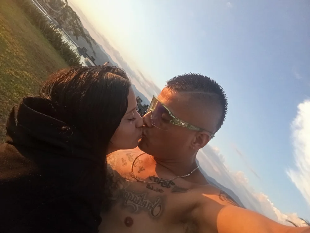 leyla-aron cam model