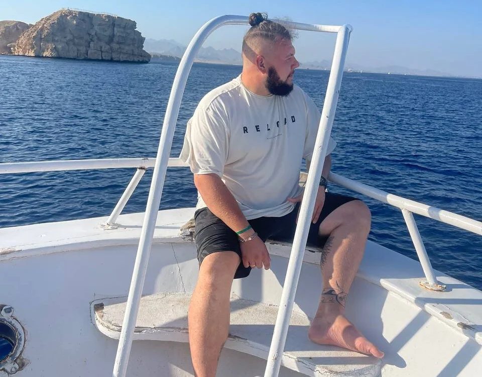 big_saimyss Adlı Modelin Çevrimdışı XXX Sohbeti