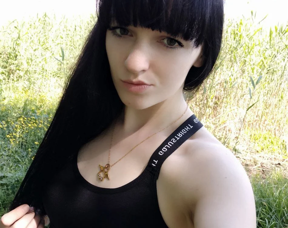 EmmaRay__'s Offline XXX Chat