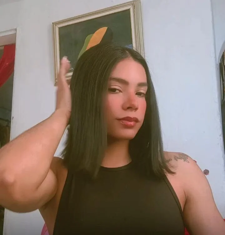 Офлайн-чат XXX michell_sky_