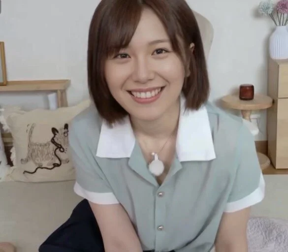nico_chan Chat XXX Ngoại tuyến