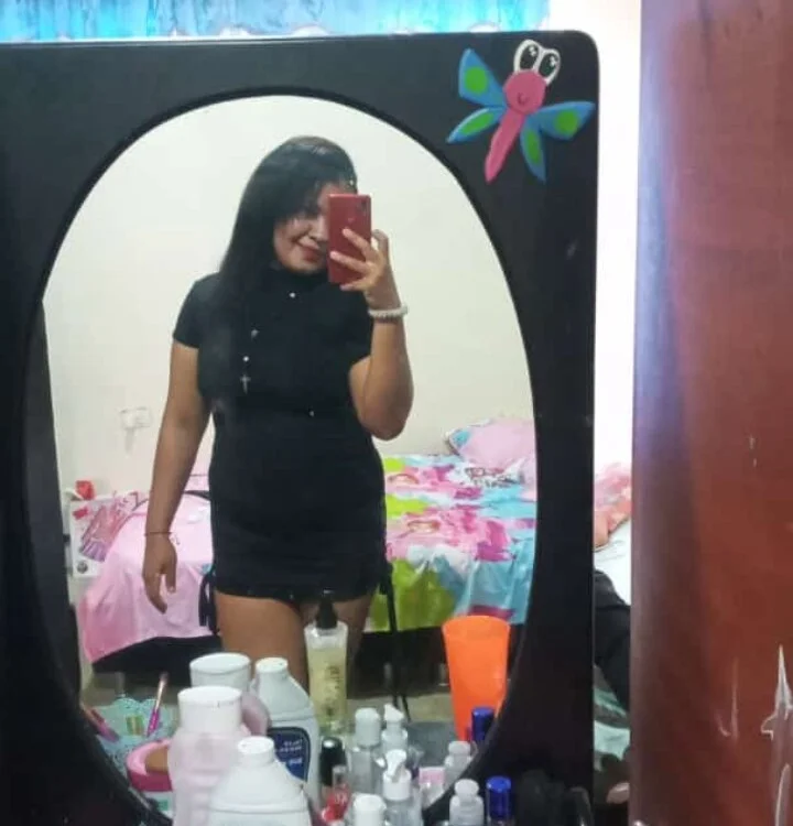 Offline XXX chat claudia_sex