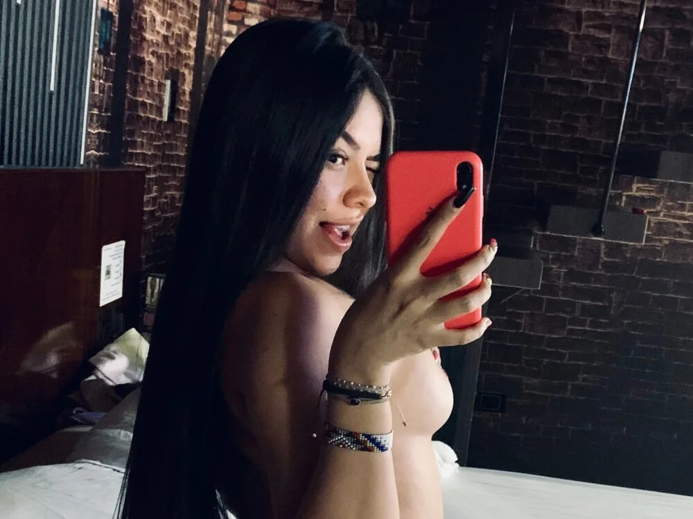 Salome_Girl23 Chat XXX offline