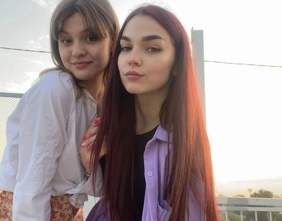 SophiaKuper's Offline Chat Room