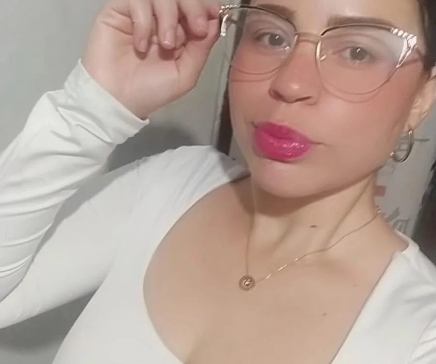 mayte_victoria's Offline XXX Chat