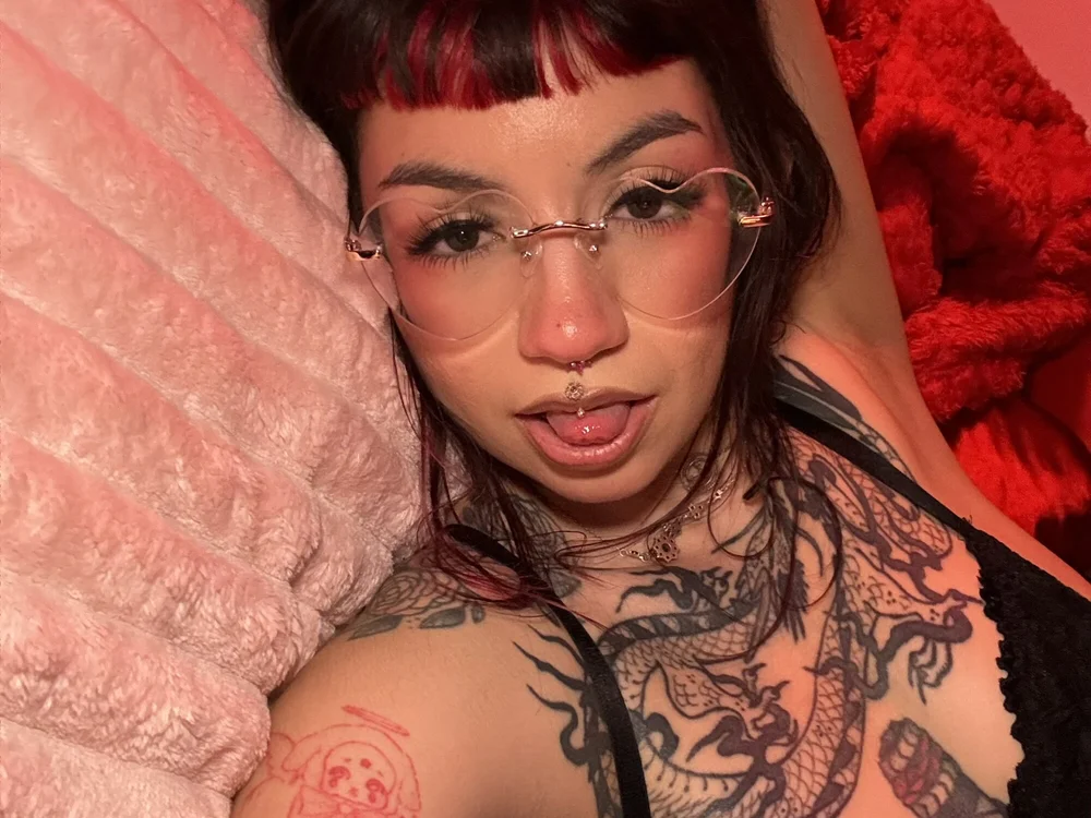 sugarthekitten's Offline XXX Chat