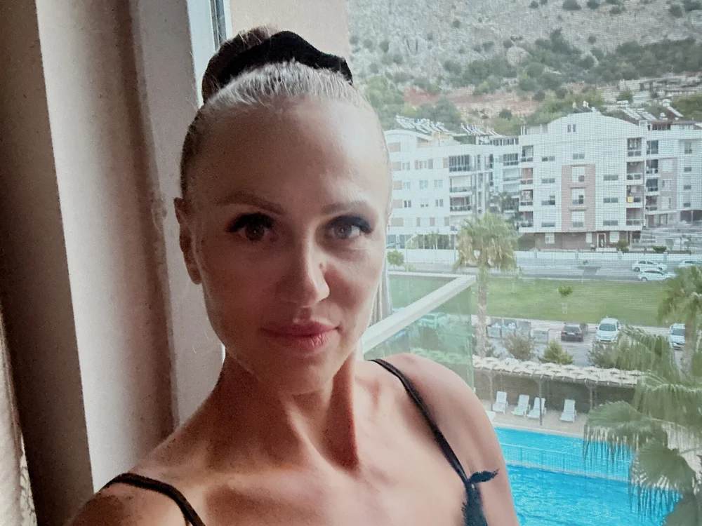 Lareviad Adlı Modelin Canlı XXX Sohbeti