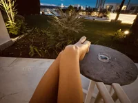 Модель Arina_Bloom