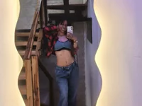 shymocha1's webcam live show