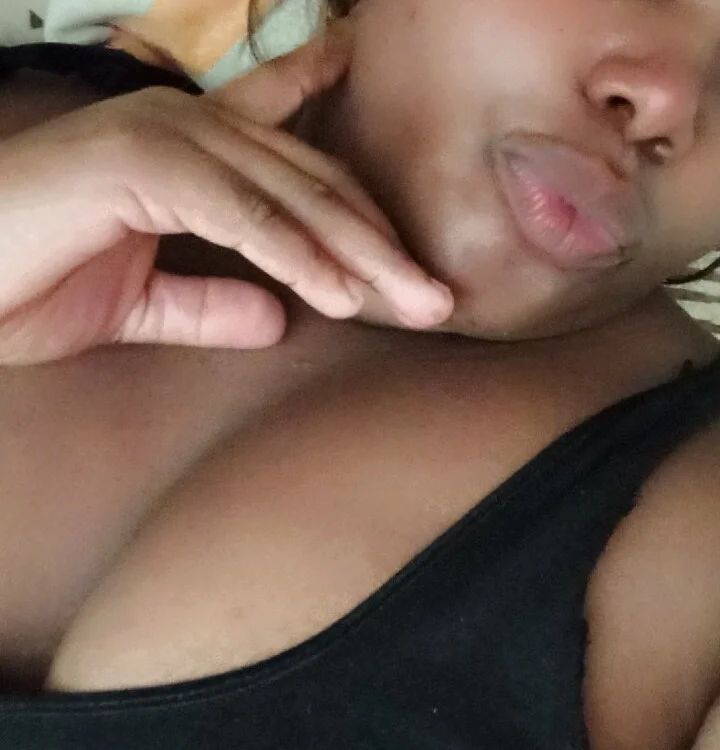 lakarinati: офлайн-секс-чат