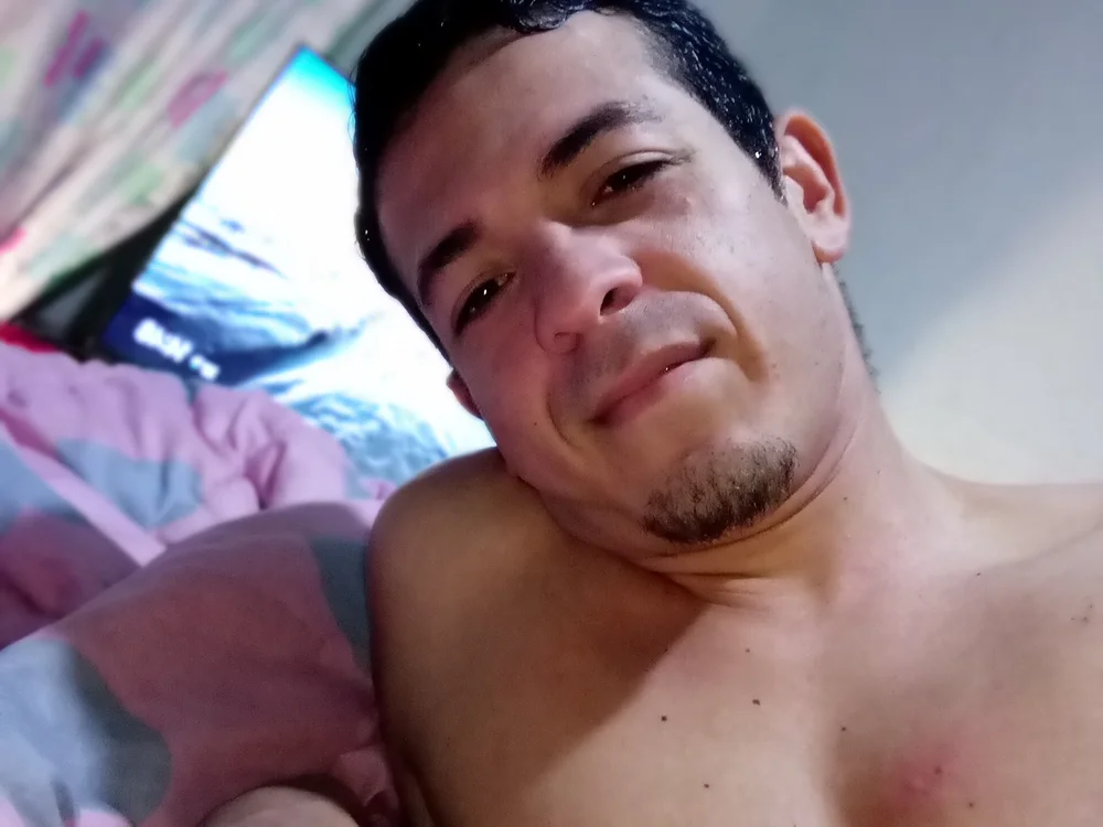 jaflores31: офлайн-секс-чат