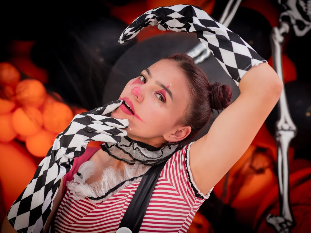 AmelieAndAce offline XXX-chat