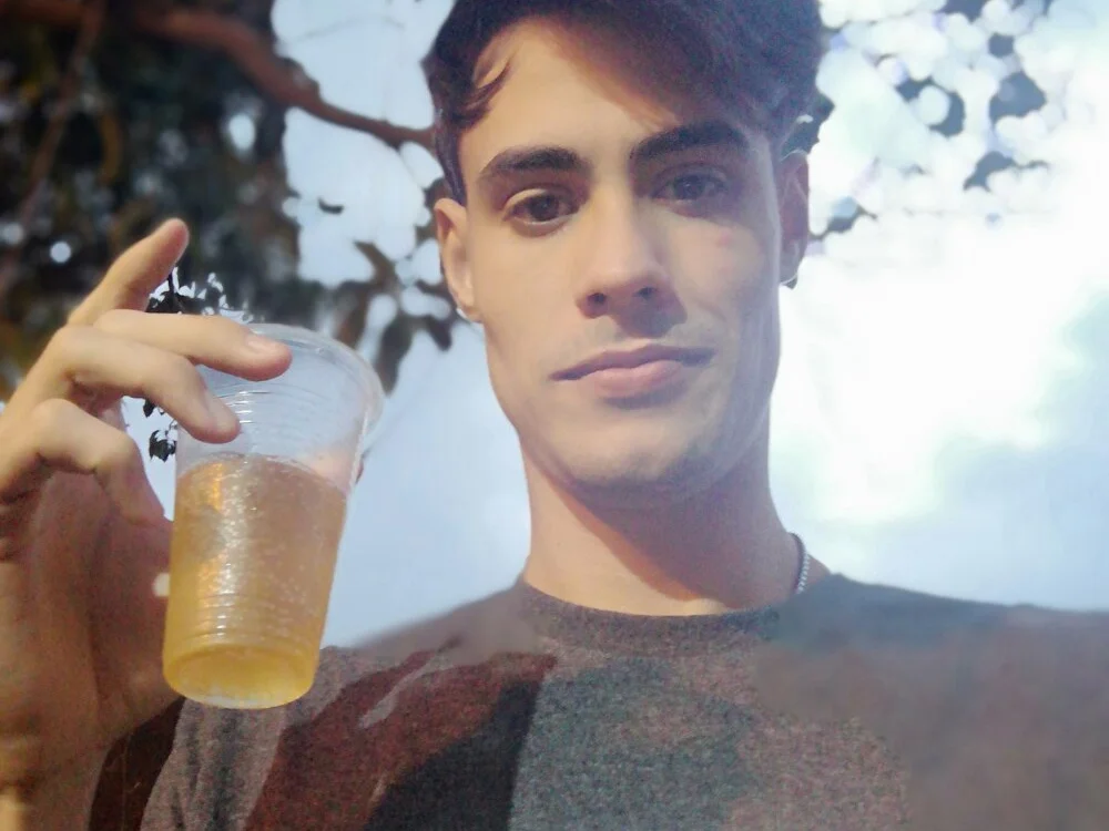 Villalexs' Offline XXX Chat