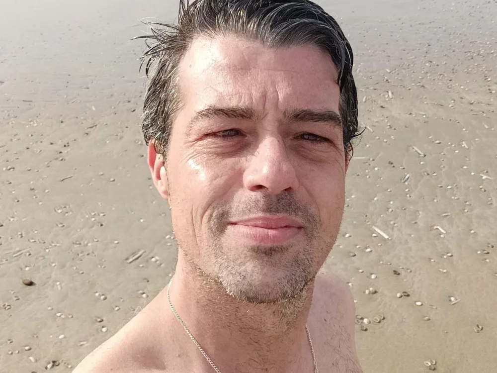 Офлайн-чат XXX Awelo801