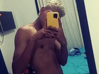 paulhot11's webcam live show