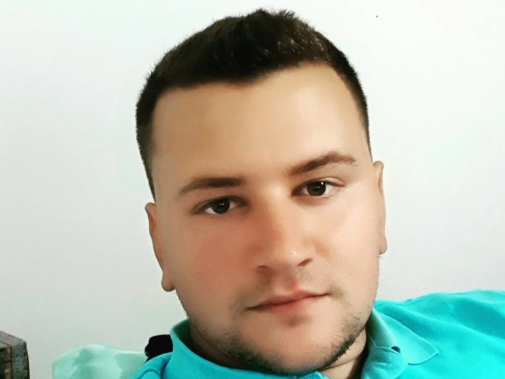 Chatroom XXX hors ligne de KarlosCarutox