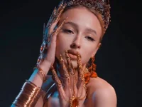 Chat +18 de ClonedAge ao vivo