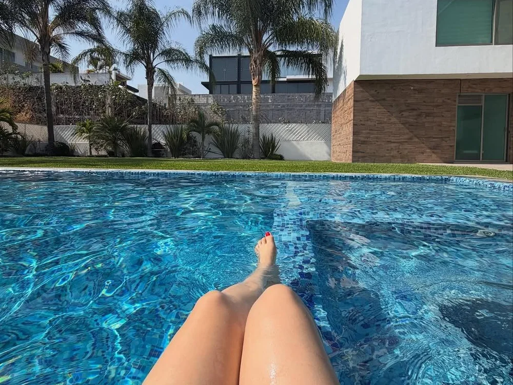 LOunNa-_Sexxy offline XXX-chat